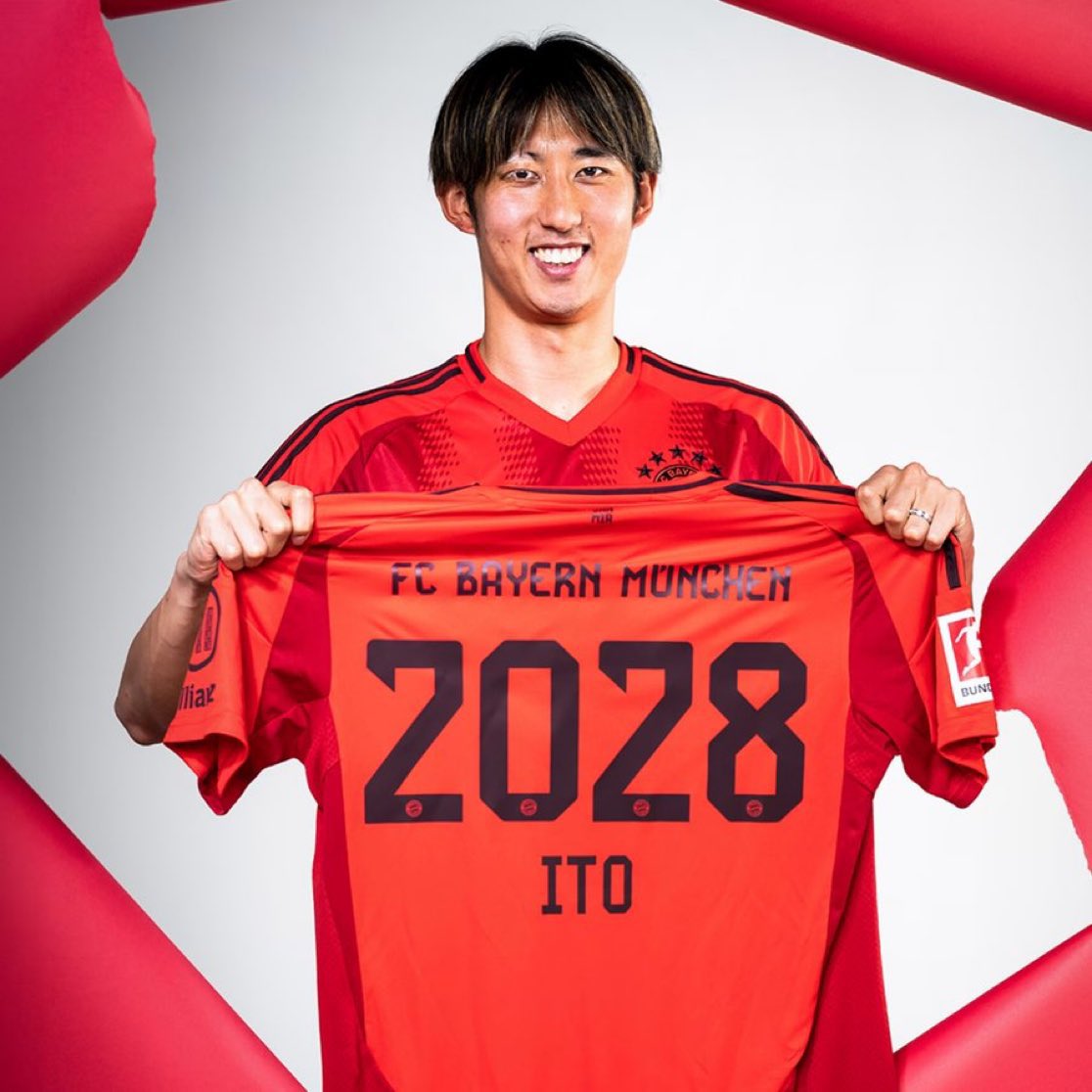 𝗗𝗘𝗔𝗟 𝗗𝗢𝗡𝗘: Hiroki Itō has signed for Bayern Munich on a contract until 2028 for €30M!