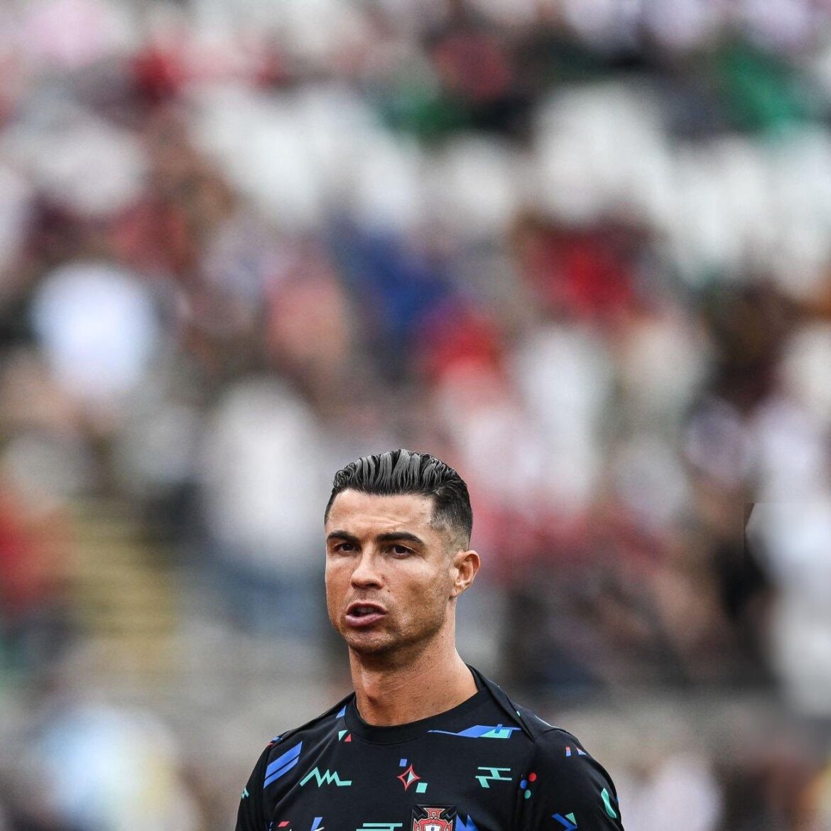 Cristiano Ronaldo wants to continue playing at a high level and his goal is to play in the 2026 World Cup.