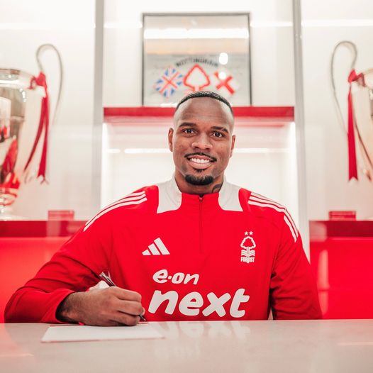 𝗗𝗘𝗔𝗟 𝗗𝗢𝗡𝗘: Nottingham Forest the signing of Brazilian goalkeeper Carlos Miguel from Corinthians. Four-year contract. €4m fee.