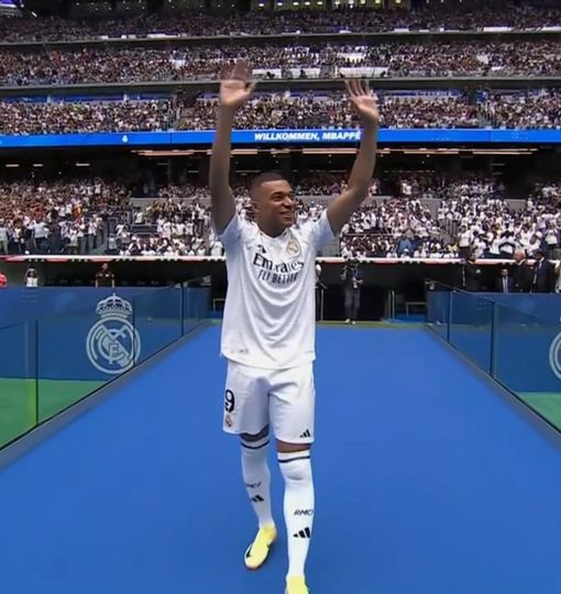 KYLIAN MBAPPE IS PRESENTED AT THE BERNABEU!