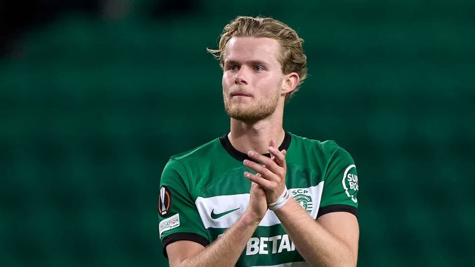 Manchester United are considering a move for Morten Hjulmand from Sporting as PSG won’t budge on Manuel Ugarte’s asking price.