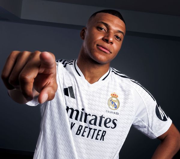 Kylian Mbappé will be available to make his Real Madrid C.F. debut in the UEFA Super Cup next Wednesday