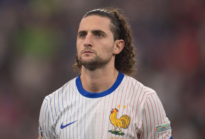 Manchester United would only sign free agent Adrien Rabiot on a short-term affordable deal.