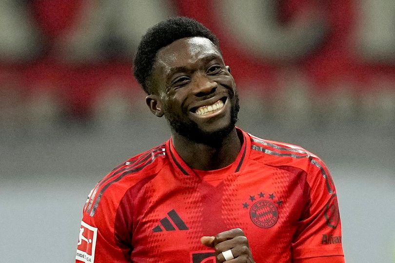 Manchester United are set to compete with Real Madrid to secure the free transfer of Alphonso Davies from Bayern.